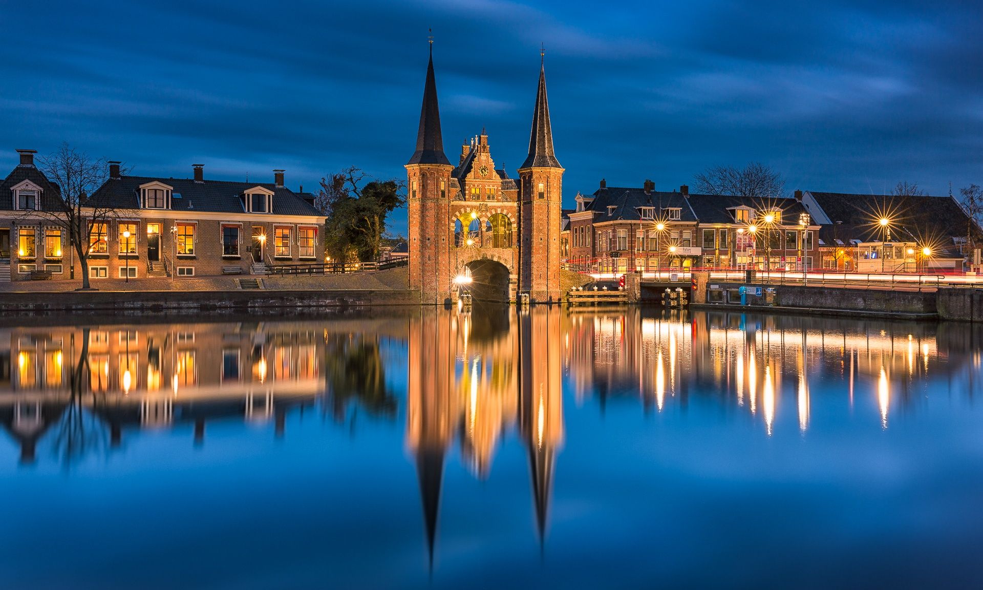https://mdw-travel-data-us-east-1.s3.amazonaws.com/img/country/Netherlands/Sneek/img_00.jpg