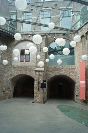 https://mdw-travel-data-us-east-1.s3.amazonaws.com/img/country/Netherlands/Sonnenborgh-Observatory/img_03.jpg