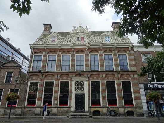 https://mdw-travel-data-us-east-1.s3.amazonaws.com/img/country/Netherlands/Stedelijk-Museum-Zwolle/img_03.jpg