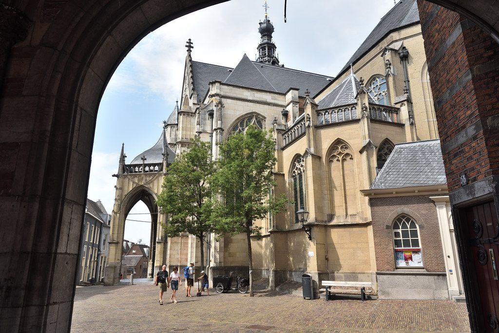 https://mdw-travel-data-us-east-1.s3.amazonaws.com/img/country/Netherlands/Stevenskerk/img_03.jpg