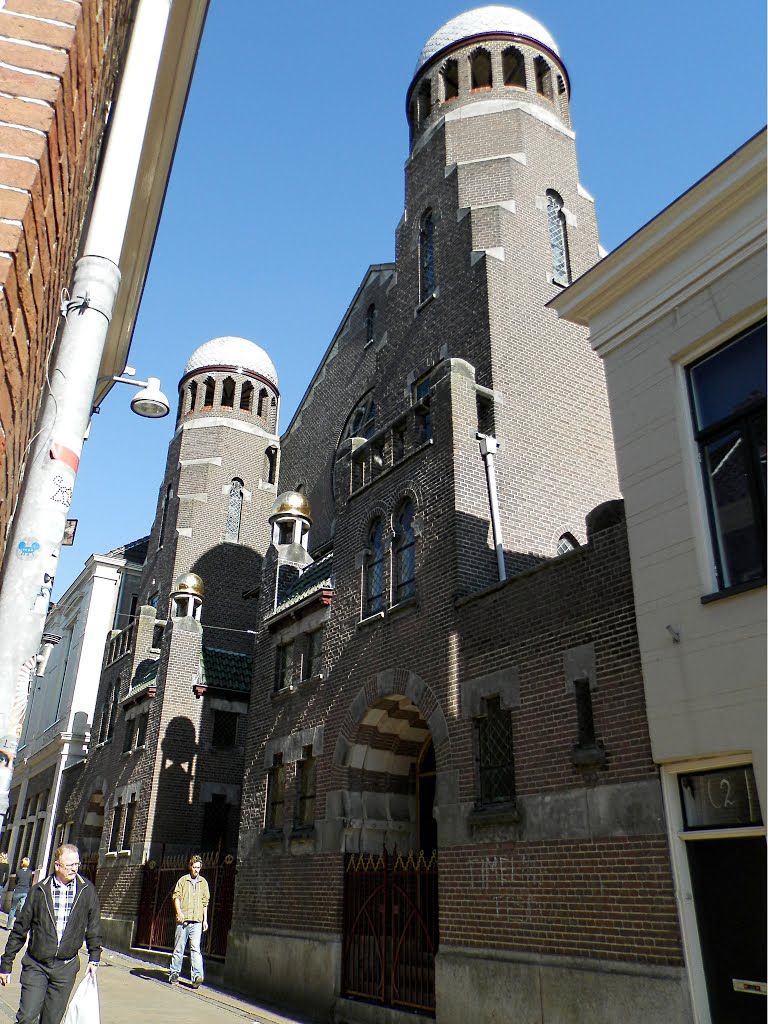 https://mdw-travel-data-us-east-1.s3.amazonaws.com/img/country/Netherlands/Synagoge-Groningen/img_02.jpg
