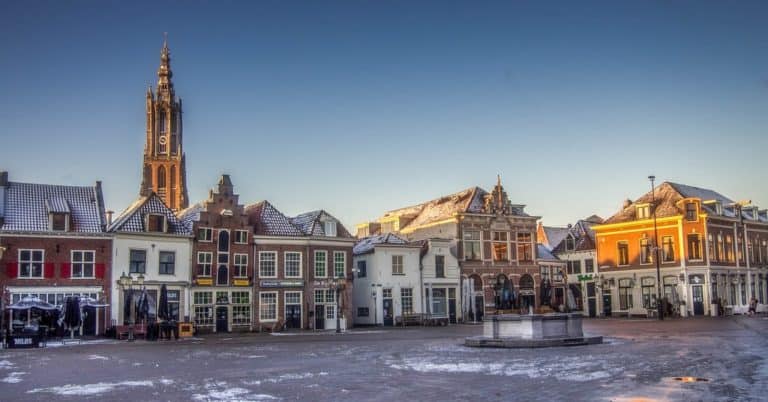 https://mdw-travel-data-us-east-1.s3.amazonaws.com/img/country/Netherlands/The-Court-of-Amersfoort/img_00.jpg