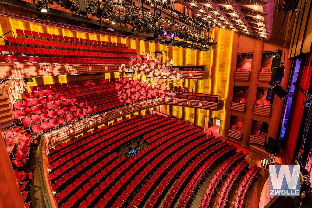 https://mdw-travel-data-us-east-1.s3.amazonaws.com/img/country/Netherlands/Theater-de-Spiegel/img_03.jpg