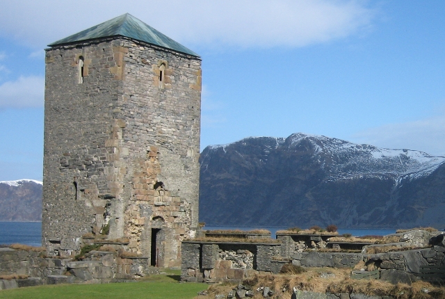 https://mdw-travel-data-us-east-1.s3.amazonaws.com/img/country/Norway/Ansgar-Monastery-Ruin/img_03.jpg