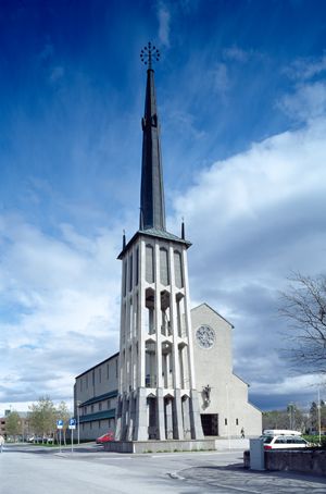 https://mdw-travel-data-us-east-1.s3.amazonaws.com/img/country/Norway/Bodo-Domkirke/img_03.jpg
