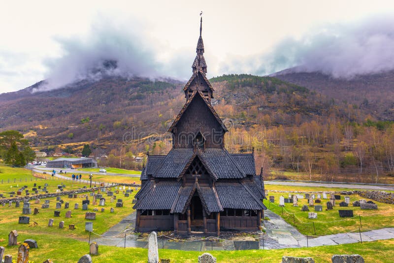 https://mdw-travel-data-us-east-1.s3.amazonaws.com/img/country/Norway/Borgund-Church-Borgund-Kirke/img_03.jpg