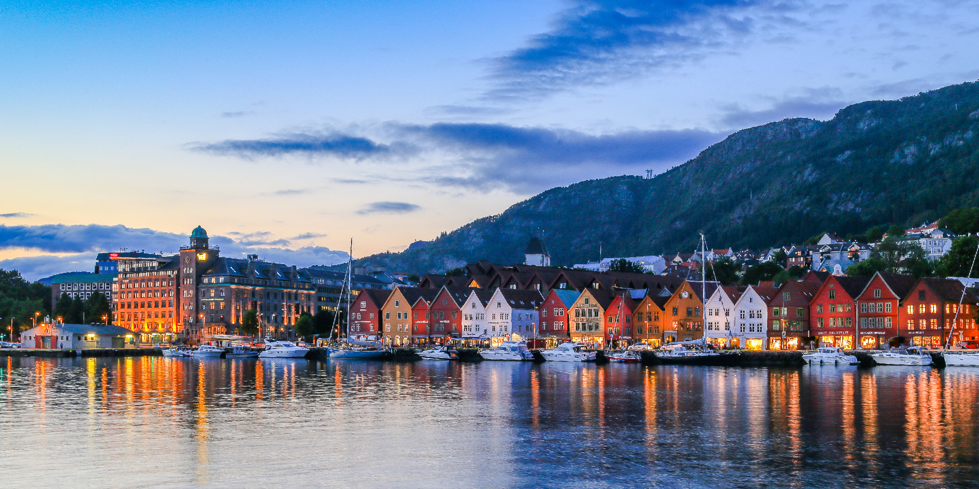 https://mdw-travel-data-us-east-1.s3.amazonaws.com/img/country/Norway/Bryggen/img_00.jpg