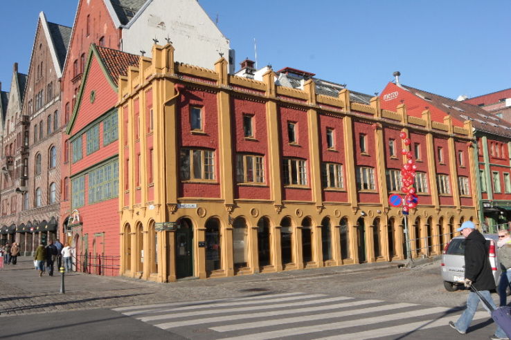 https://mdw-travel-data-us-east-1.s3.amazonaws.com/img/country/Norway/Bryggens-Museum/img_01.jpg