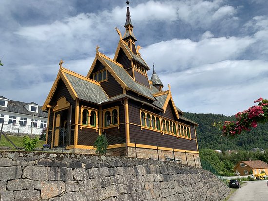 https://mdw-travel-data-us-east-1.s3.amazonaws.com/img/country/Norway/Church-of-St-Olav/img_00.jpg