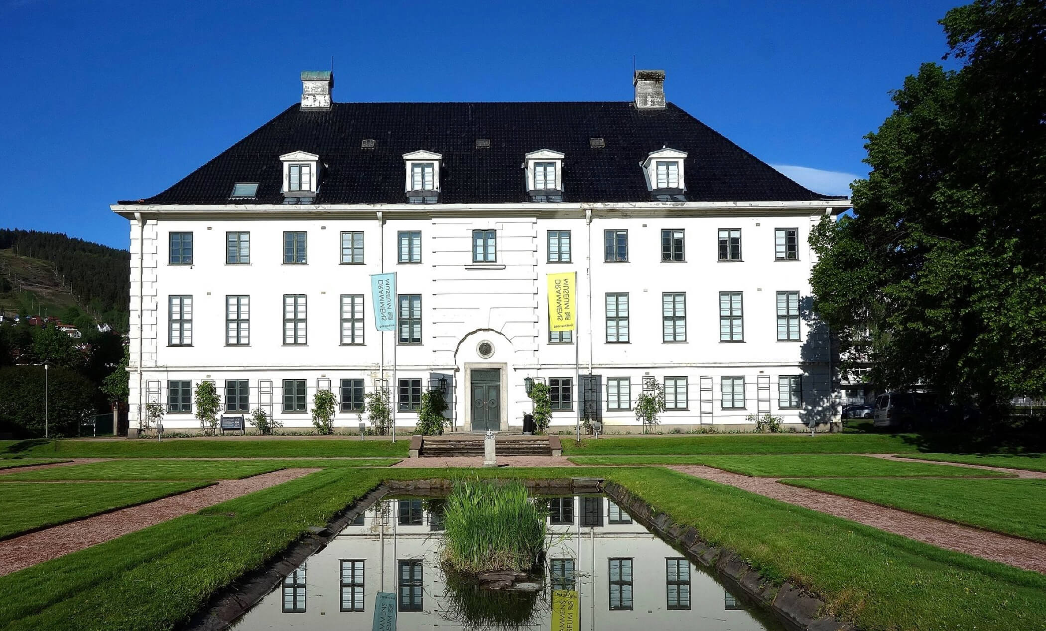 https://mdw-travel-data-us-east-1.s3.amazonaws.com/img/country/Norway/Drammen-Museum-of-Art/img_02.jpg