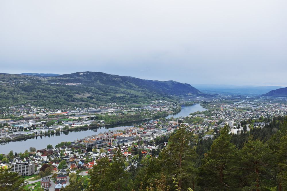 https://mdw-travel-data-us-east-1.s3.amazonaws.com/img/country/Norway/Drammen-Skatepark/img_02.jpg