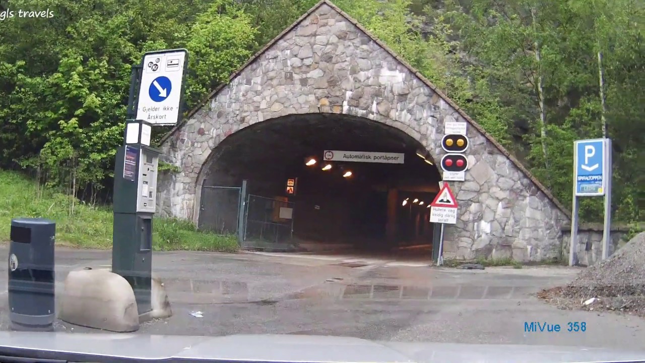 https://mdw-travel-data-us-east-1.s3.amazonaws.com/img/country/Norway/Drammen-Spiral-Stairs/img_03.jpg