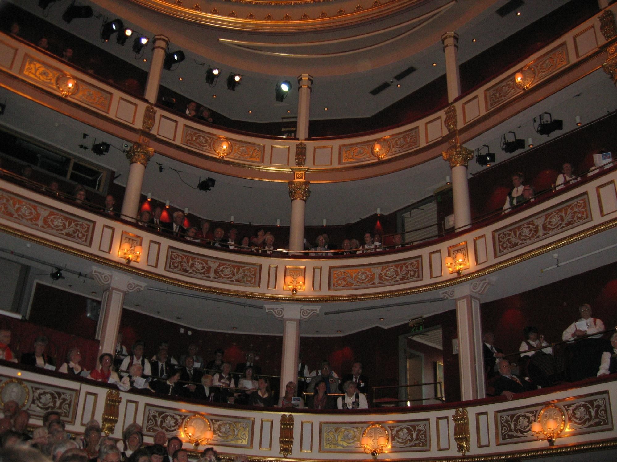 https://mdw-travel-data-us-east-1.s3.amazonaws.com/img/country/Norway/Drammen-Theatre/img_01.jpg