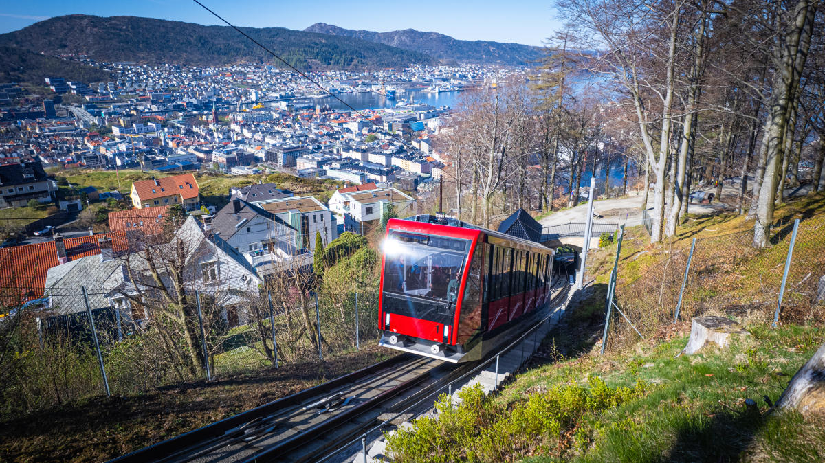 https://mdw-travel-data-us-east-1.s3.amazonaws.com/img/country/Norway/Floibanen-Funicular/img_01.jpg