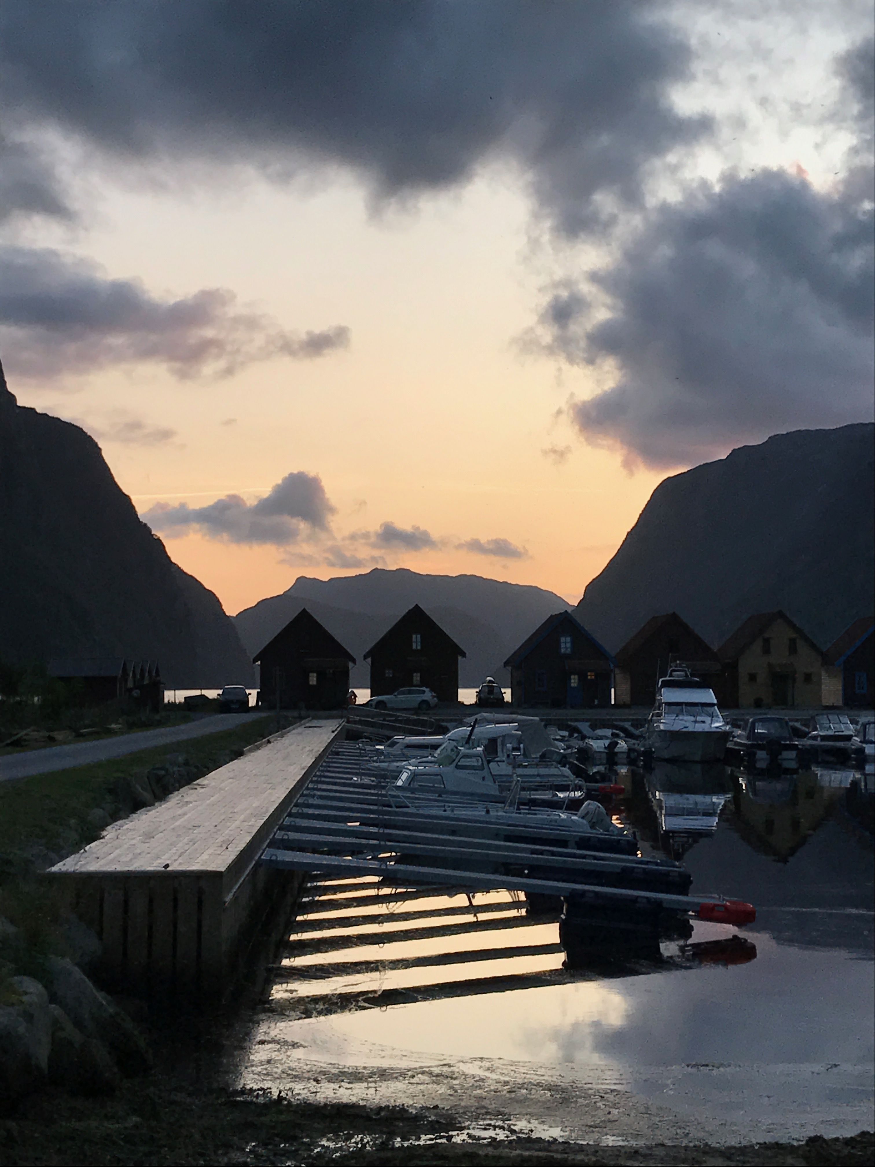 https://mdw-travel-data-us-east-1.s3.amazonaws.com/img/country/Norway/Frafjord/img_03.jpg