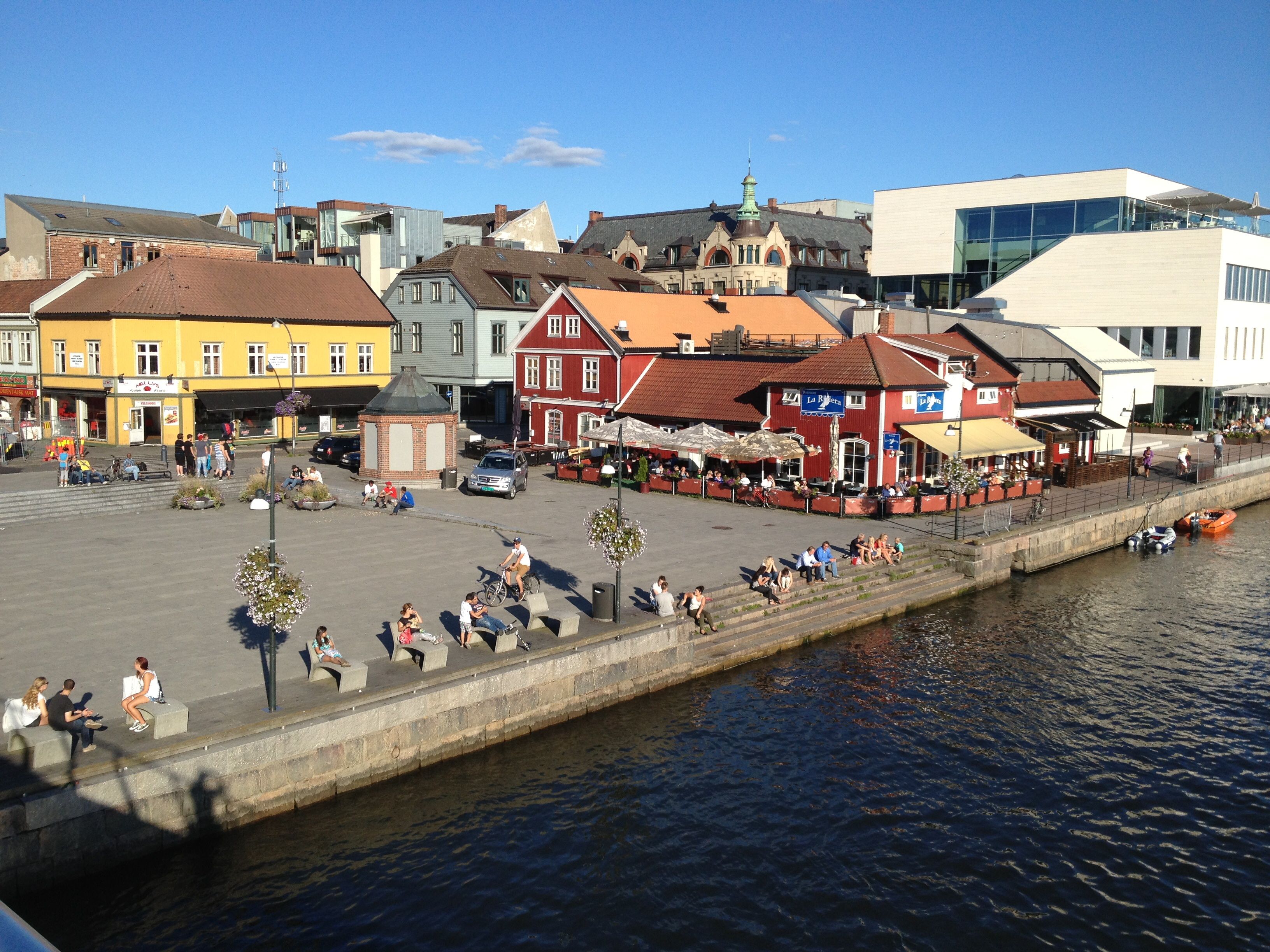https://mdw-travel-data-us-east-1.s3.amazonaws.com/img/country/Norway/Fredrikstad-Museum---Oldtidsveien/img_02.jpg