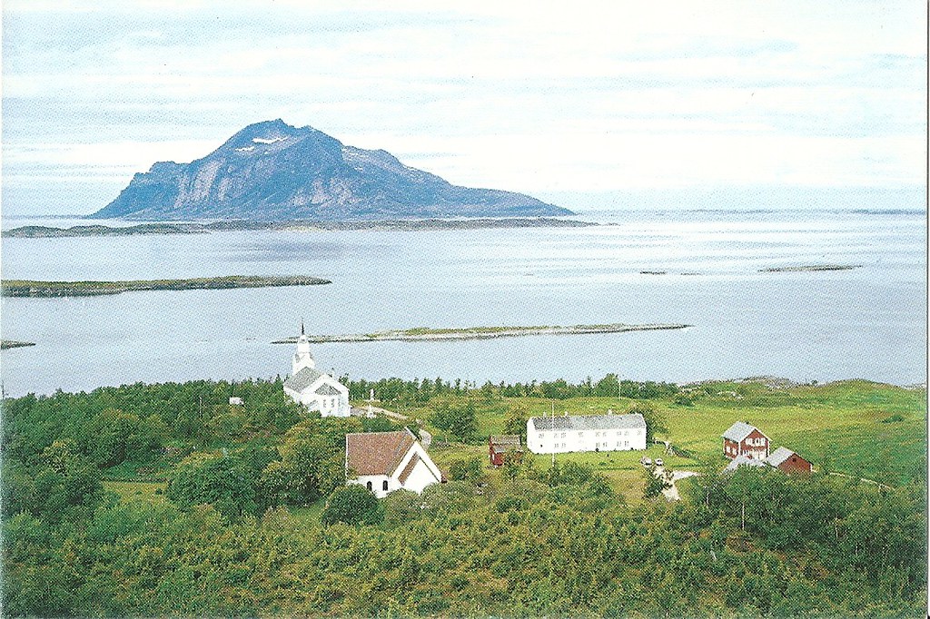 https://mdw-travel-data-us-east-1.s3.amazonaws.com/img/country/Norway/Gildeskal-Church/img_01.jpg
