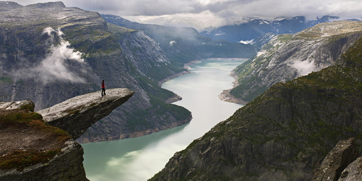 https://mdw-travel-data-us-east-1.s3.amazonaws.com/img/country/Norway/Givaer/img_03.jpg