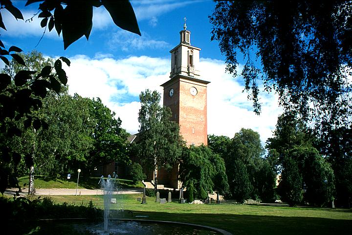 https://mdw-travel-data-us-east-1.s3.amazonaws.com/img/country/Norway/Glemmen-Kirke/img_01.jpg