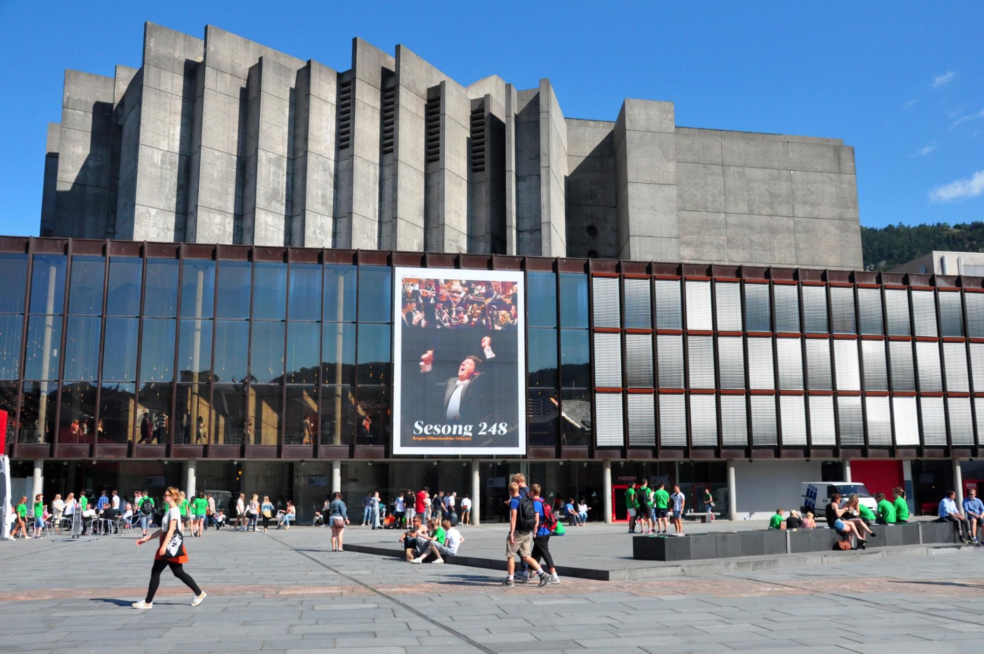https://mdw-travel-data-us-east-1.s3.amazonaws.com/img/country/Norway/Halle-Fritidspark/img_00.jpg