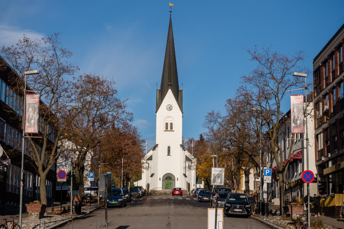 https://mdw-travel-data-us-east-1.s3.amazonaws.com/img/country/Norway/Hamar-Sagbladfabrikk/img_02.jpg