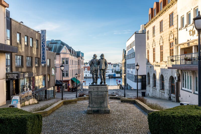 https://mdw-travel-data-us-east-1.s3.amazonaws.com/img/country/Norway/Haugesund-Town-Hall/img_03.jpg