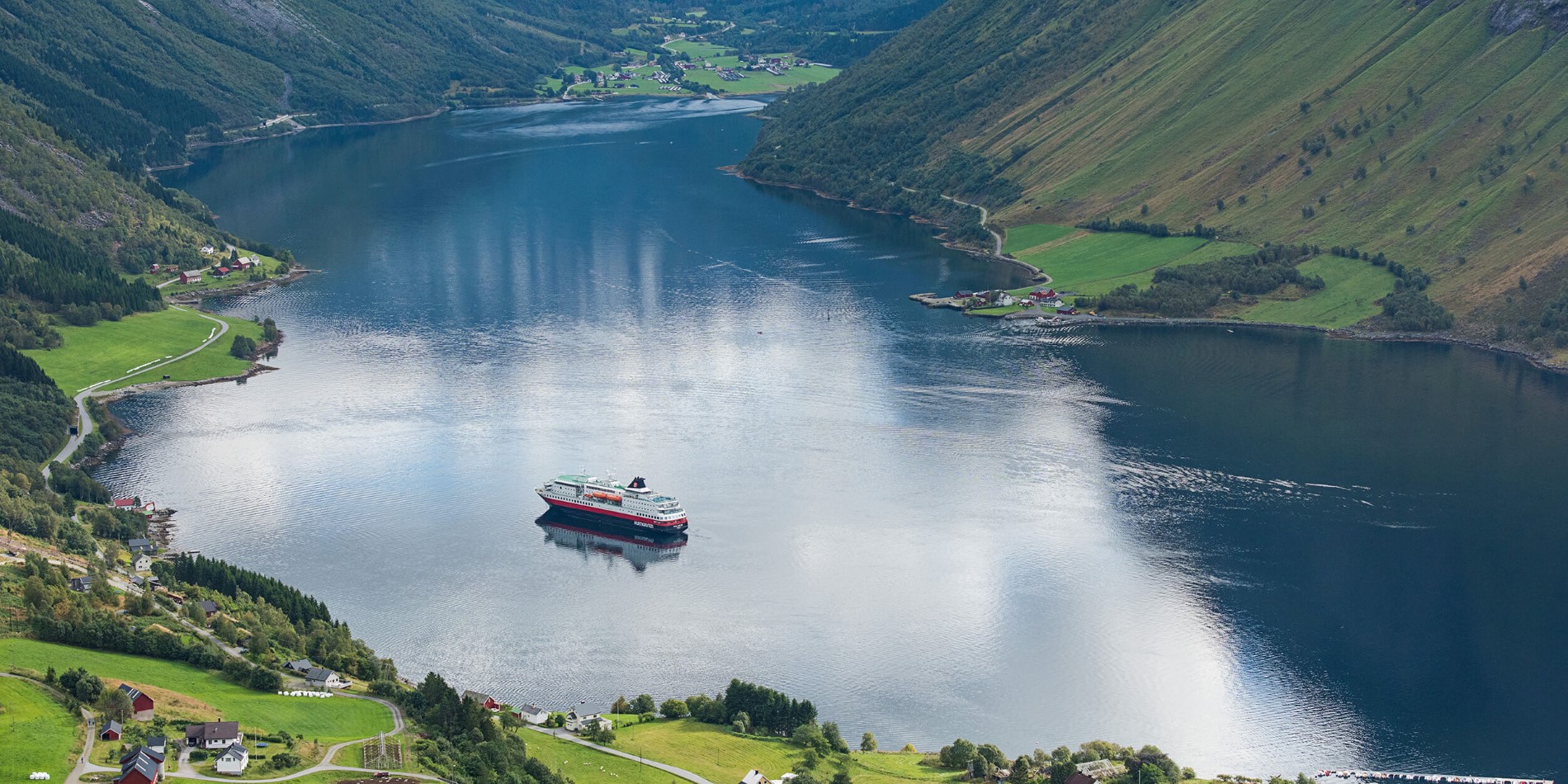 https://mdw-travel-data-us-east-1.s3.amazonaws.com/img/country/Norway/Hjorundfjord/img_02.jpg