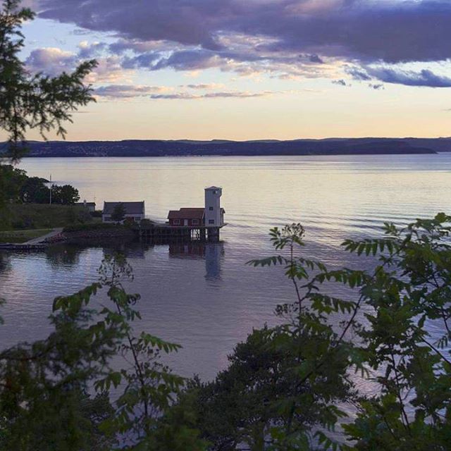 https://mdw-travel-data-us-east-1.s3.amazonaws.com/img/country/Norway/Jeloy-Folkehoyskole/img_01.jpg