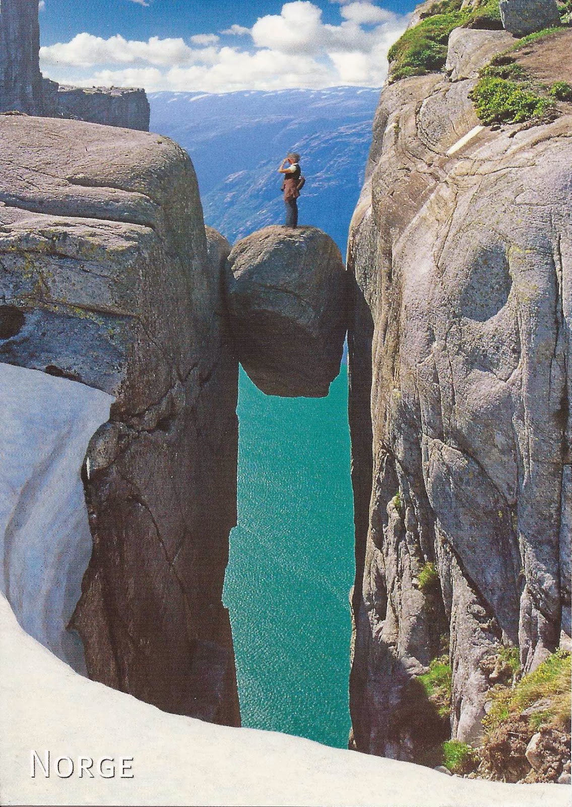 https://mdw-travel-data-us-east-1.s3.amazonaws.com/img/country/Norway/Kjerag/img_01.jpg
