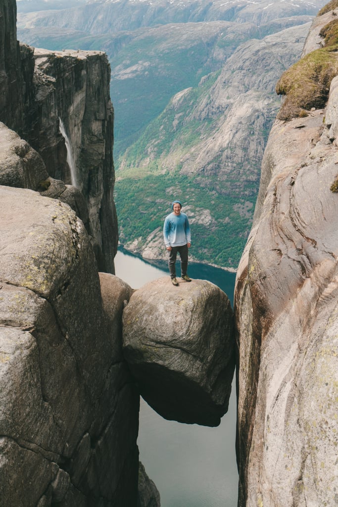 https://mdw-travel-data-us-east-1.s3.amazonaws.com/img/country/Norway/Kjeragbolten/img_03.jpg