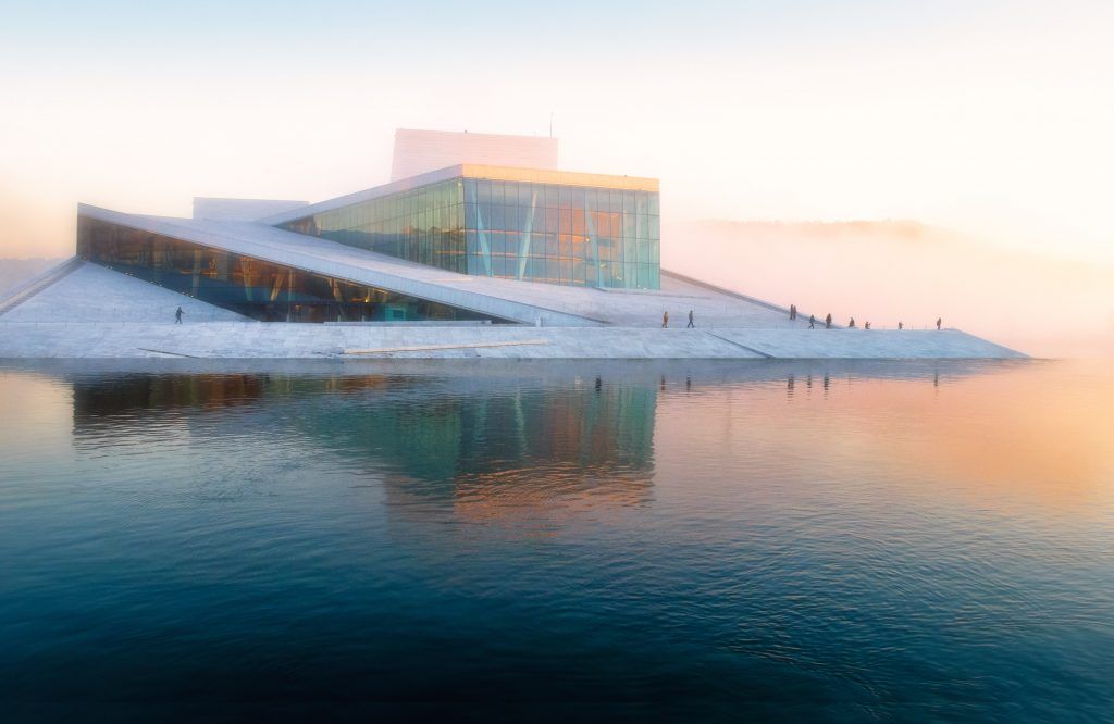 https://mdw-travel-data-us-east-1.s3.amazonaws.com/img/country/Norway/KulturHuset/img_03.jpg