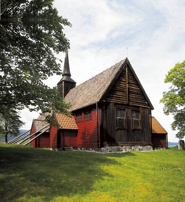 https://mdw-travel-data-us-east-1.s3.amazonaws.com/img/country/Norway/Kvernes-Stave-Church/img_01.jpg