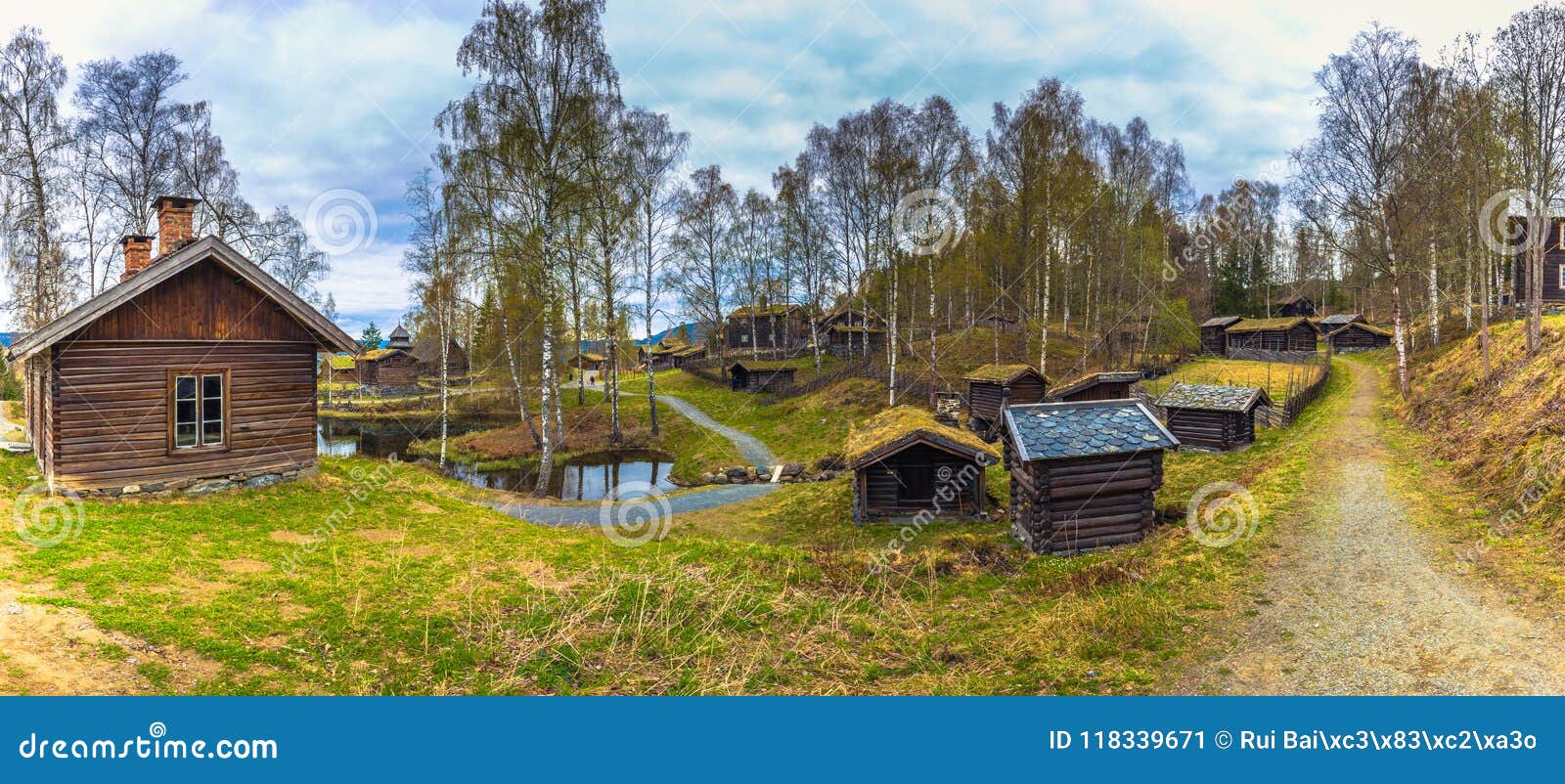 https://mdw-travel-data-us-east-1.s3.amazonaws.com/img/country/Norway/Maihaugens-historic-houses/img_02.jpg