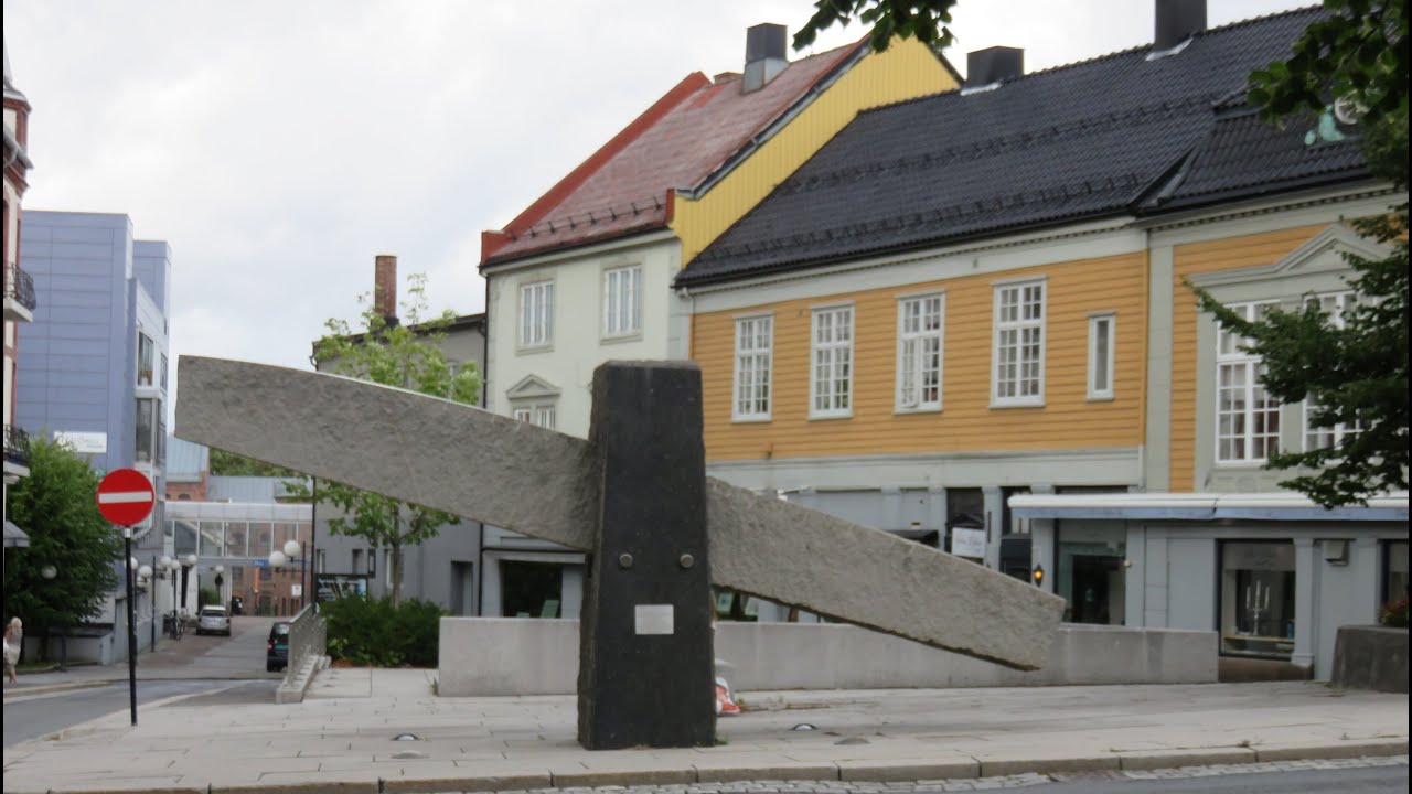https://mdw-travel-data-us-east-1.s3.amazonaws.com/img/country/Norway/Moss-Church/img_00.jpg