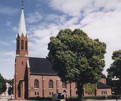 https://mdw-travel-data-us-east-1.s3.amazonaws.com/img/country/Norway/Moss-Church/img_01.jpg