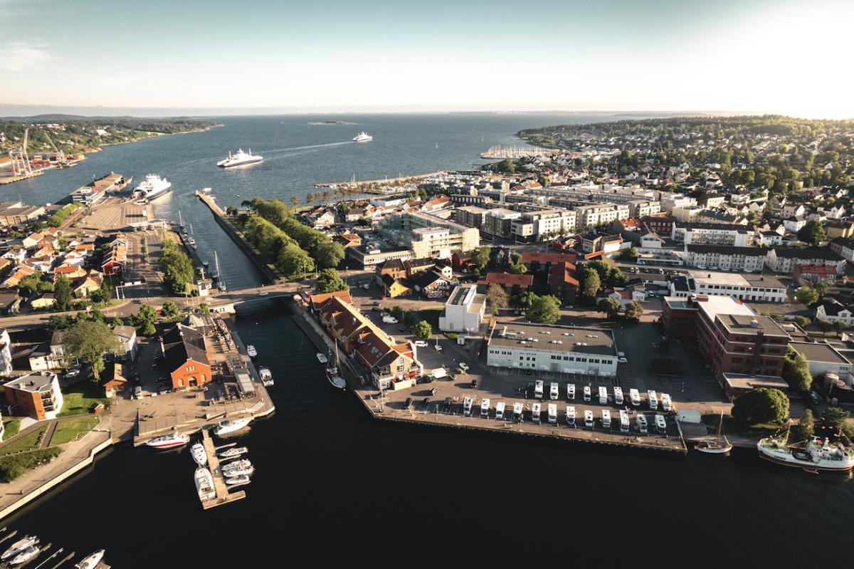 https://mdw-travel-data-us-east-1.s3.amazonaws.com/img/country/Norway/Moss-city-center/img_03.jpg