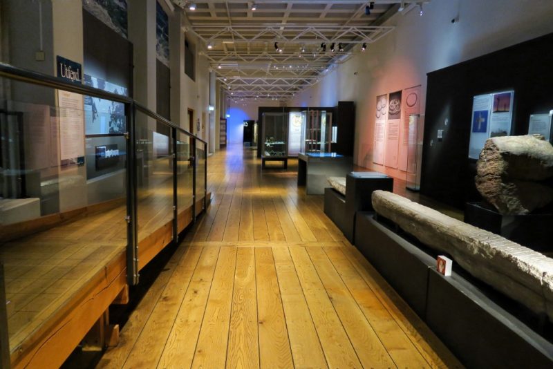 https://mdw-travel-data-us-east-1.s3.amazonaws.com/img/country/Norway/Museum-of-Archaeology/img_00.jpg