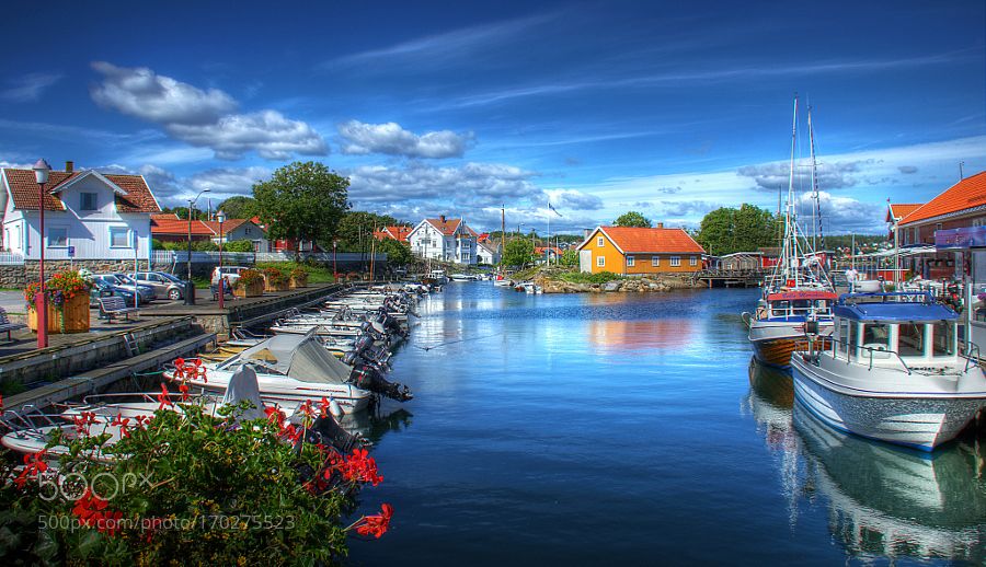 https://mdw-travel-data-us-east-1.s3.amazonaws.com/img/country/Norway/Nevlunghavn/img_02.jpg
