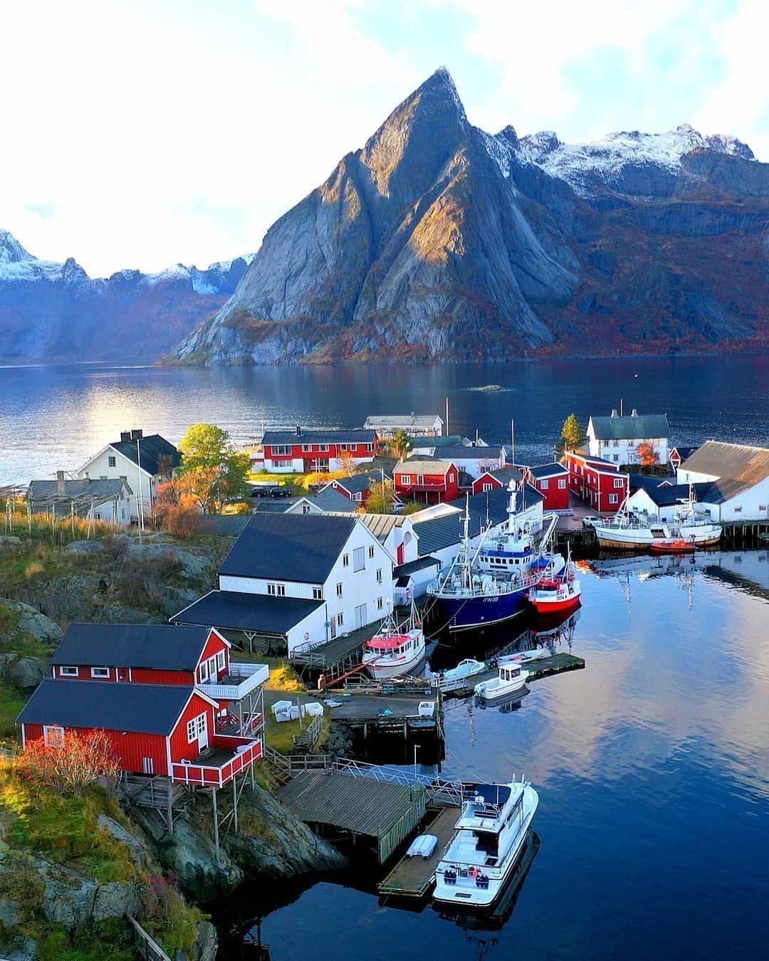 https://mdw-travel-data-us-east-1.s3.amazonaws.com/img/country/Norway/Nordland-National-Park/img_03.jpg