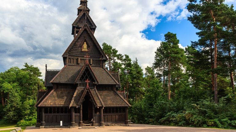 https://mdw-travel-data-us-east-1.s3.amazonaws.com/img/country/Norway/Norsk-Folkemuseum/img_03.jpg