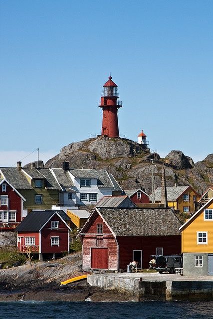 https://mdw-travel-data-us-east-1.s3.amazonaws.com/img/country/Norway/Northern-Ona-Lighthouse/img_02.jpg