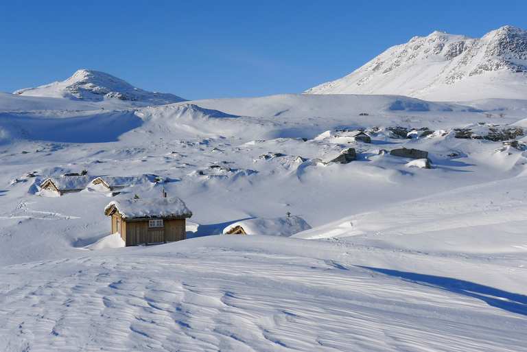 https://mdw-travel-data-us-east-1.s3.amazonaws.com/img/country/Norway/Peer-Gynt-Road/img_01.jpg