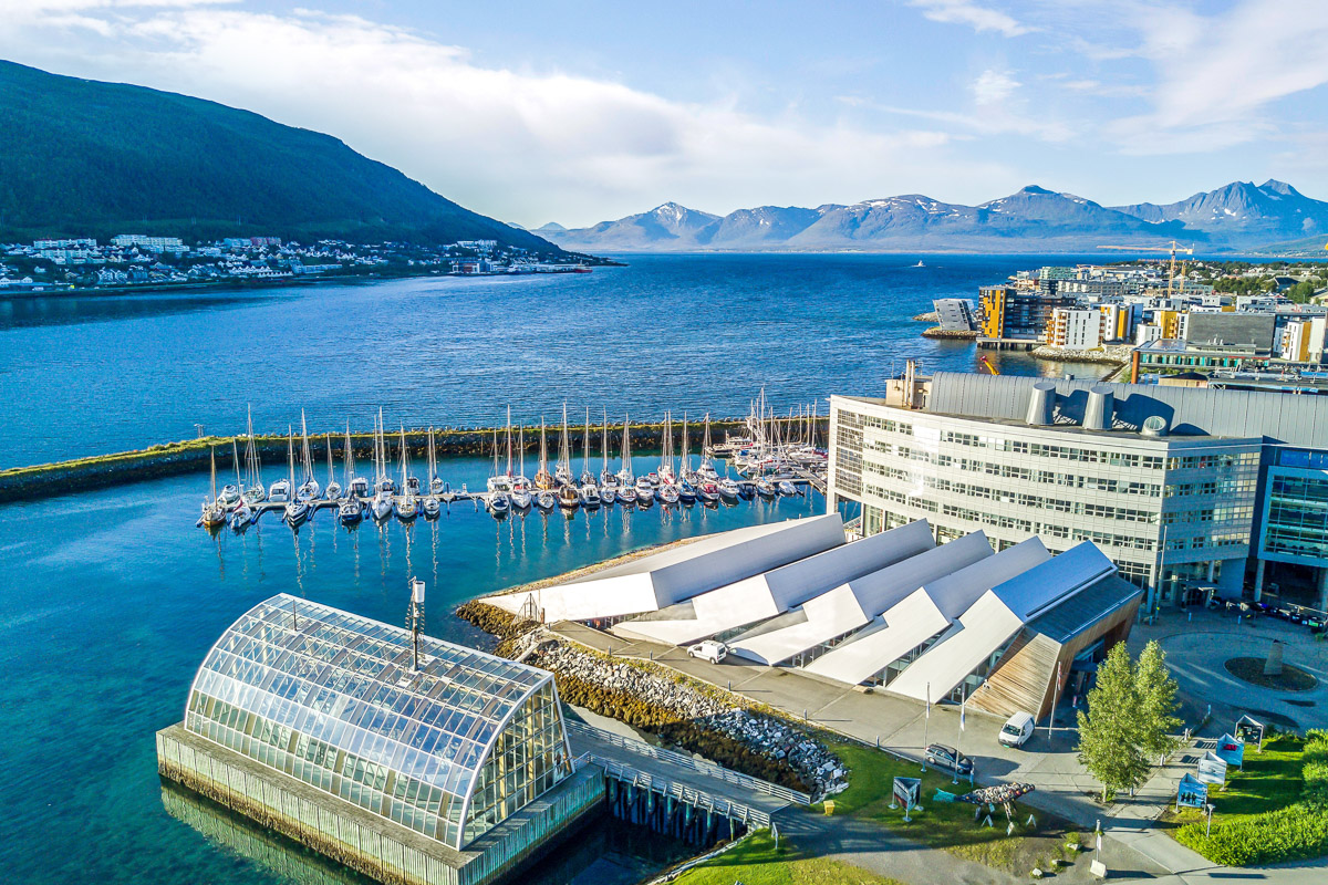 https://mdw-travel-data-us-east-1.s3.amazonaws.com/img/country/Norway/Polaria-Aquarium/img_02.jpg