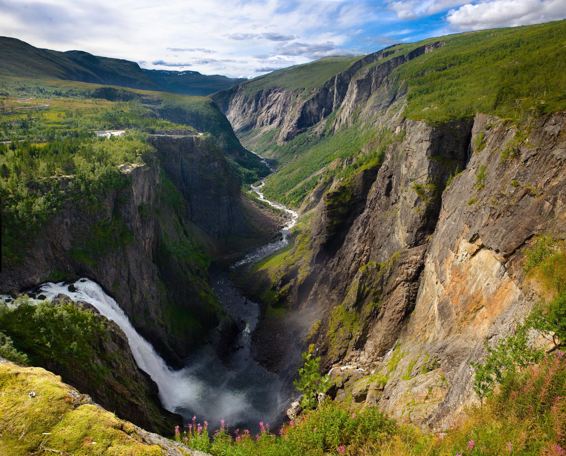 https://mdw-travel-data-us-east-1.s3.amazonaws.com/img/country/Norway/Repparfjord-River/img_01.jpg