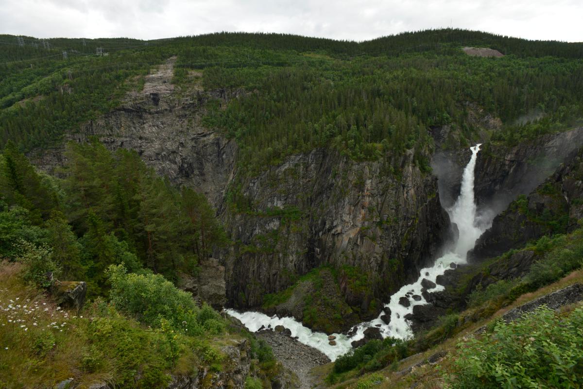https://mdw-travel-data-us-east-1.s3.amazonaws.com/img/country/Norway/Rjukanfossen-Waterfall/img_03.jpg
