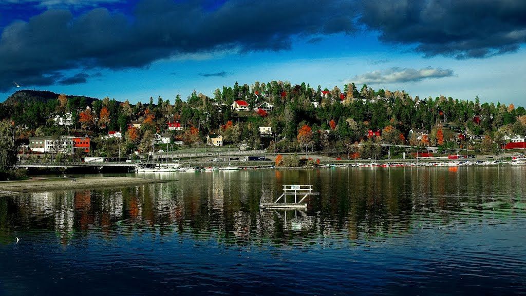https://mdw-travel-data-us-east-1.s3.amazonaws.com/img/country/Norway/Sandvika-Storsenter/img_01.jpg