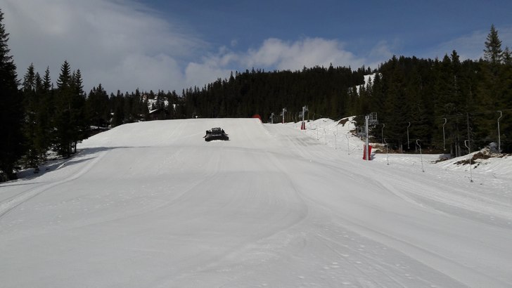 https://mdw-travel-data-us-east-1.s3.amazonaws.com/img/country/Norway/Sjusjoen-Ski-Center/img_02.jpg
