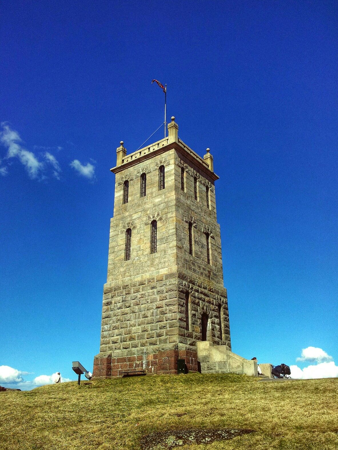 https://mdw-travel-data-us-east-1.s3.amazonaws.com/img/country/Norway/Slottsfjell-Tower/img_02.jpg