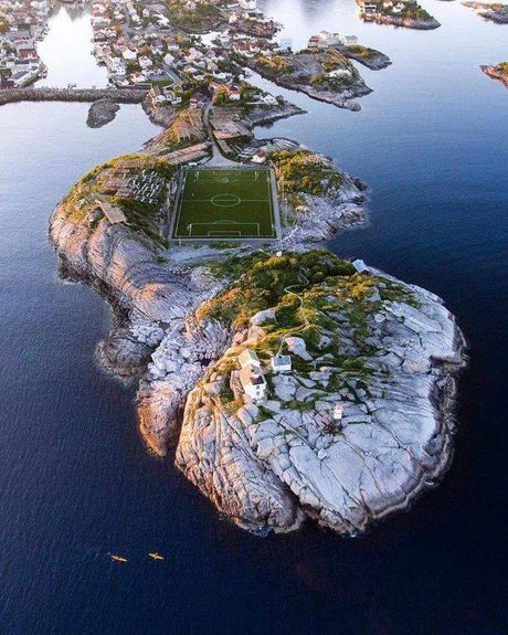 https://mdw-travel-data-us-east-1.s3.amazonaws.com/img/country/Norway/Stadionparken/img_02.jpg