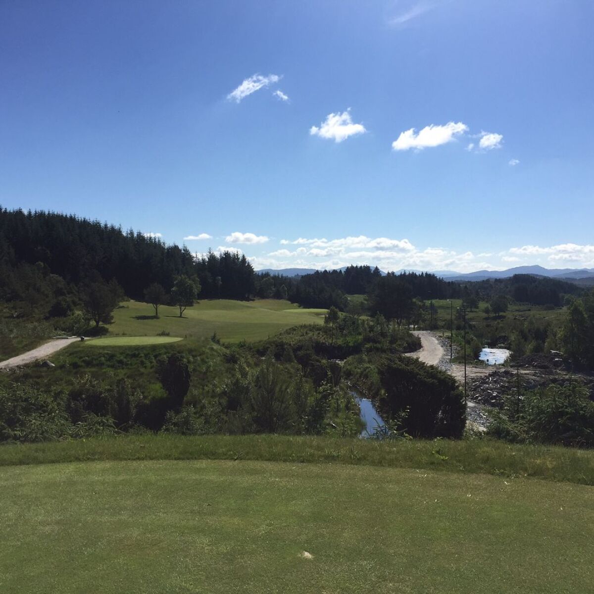 https://mdw-travel-data-us-east-1.s3.amazonaws.com/img/country/Norway/Sveio-Golf-Club/img_03.jpg